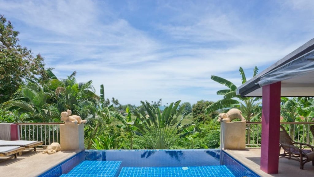 Sora - Your Private Pool House 4 BR near Chaweng — pool with tropical view